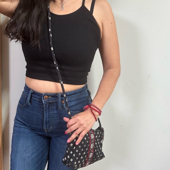 Vera Bradley Crossbody Bag - Picture 6 of 6